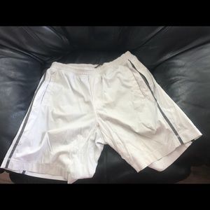 Lululemon Mens Size 34 Lined Shorts